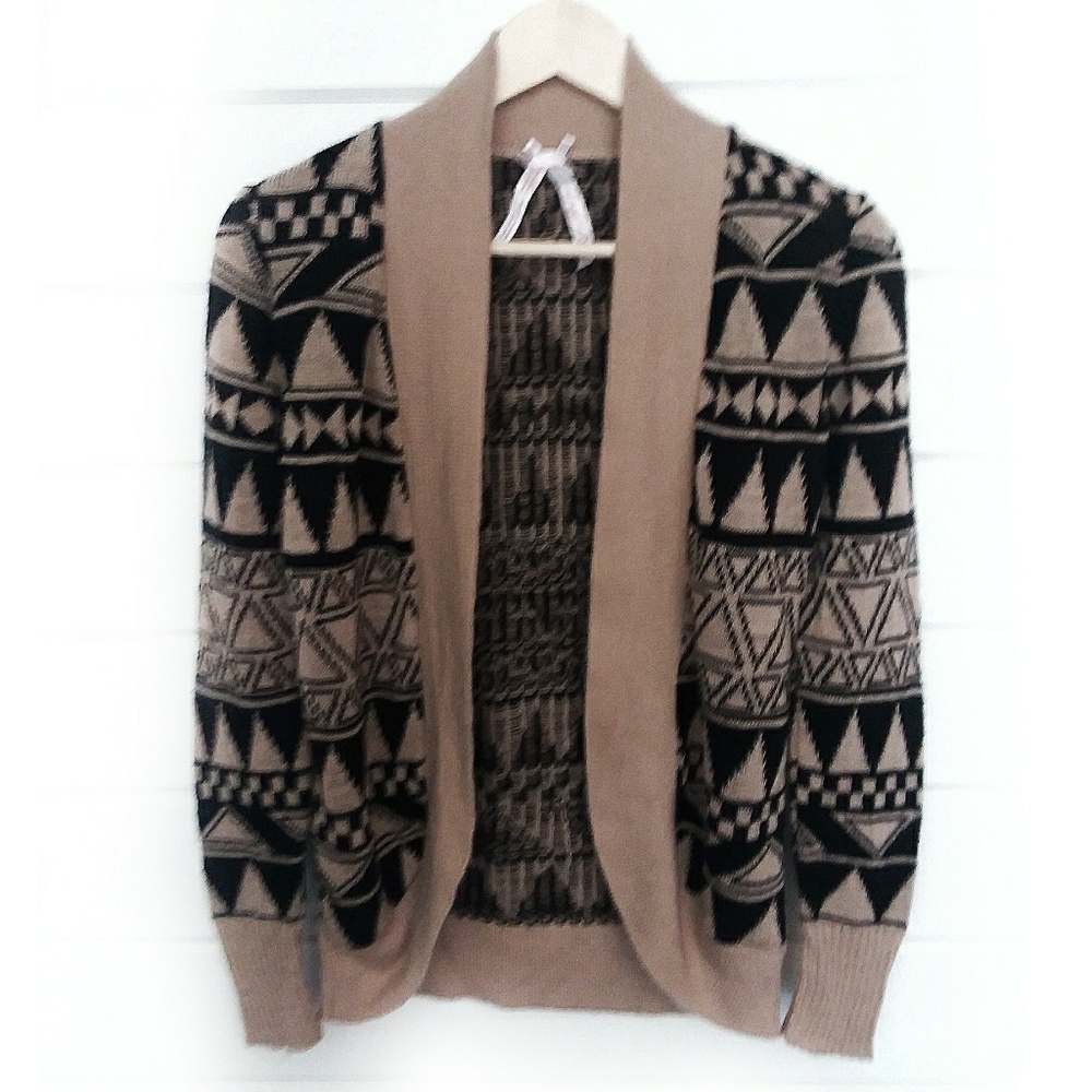 Aztec Print Sweater Cardigan Size Small